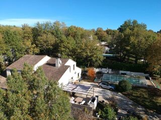  Maison � vendre 9 pi�ces 255 m�