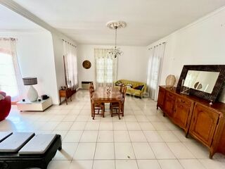  Maison à vendre 10 pièces 353 m²