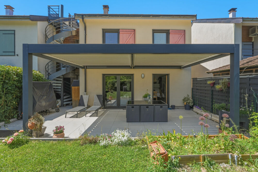 Maison à vendre 6 pièces VERSONNEX (01)