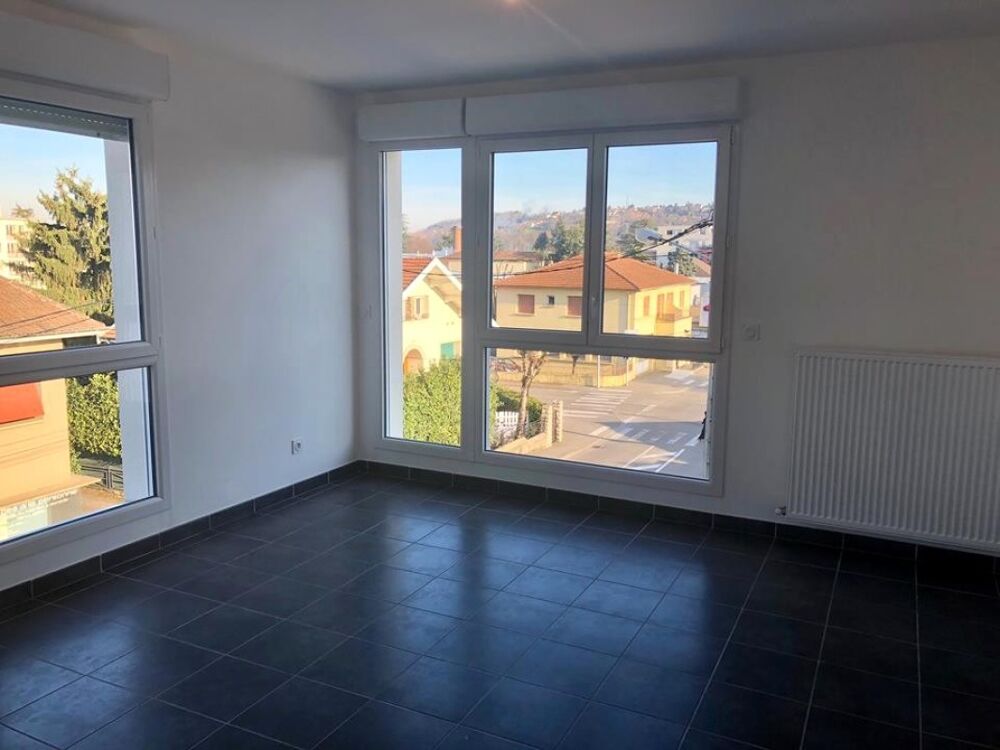 T2 avec balcon et garage à Bourgoin Jallieu