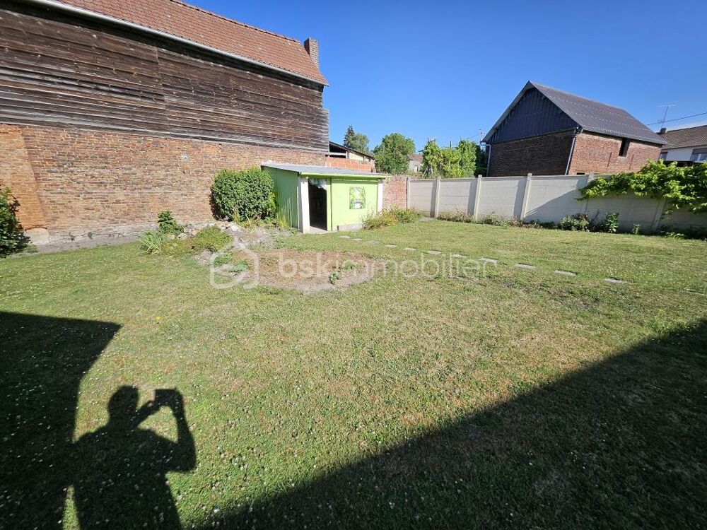 **Bar/ Restaurant ou Habitation de plein pied à vendre à Bray-sur-Somme*