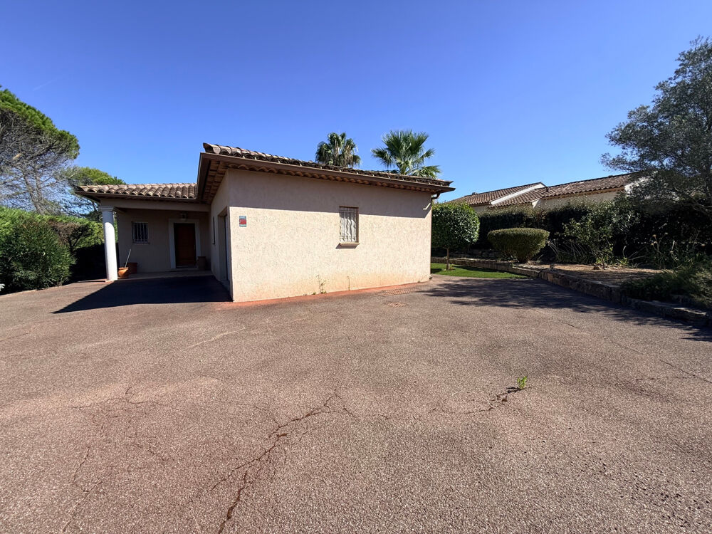 Vente Maison Maison à vendre 5 pièces SAINT RAPHAEL (83) Saint raphael