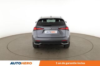 NX 300h Luxe 4WD Auto 197 ch 2018 occasion 92130 Issy-les-Moulineaux