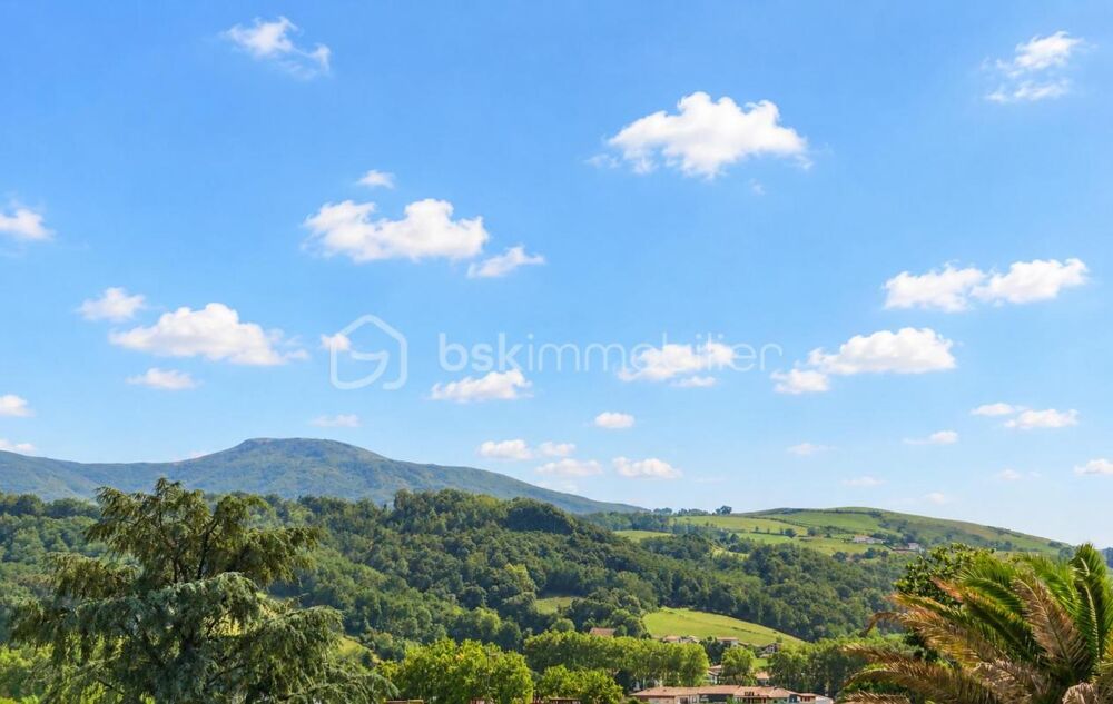 Maison avec vue montagnes - Proche centre-ville à pied