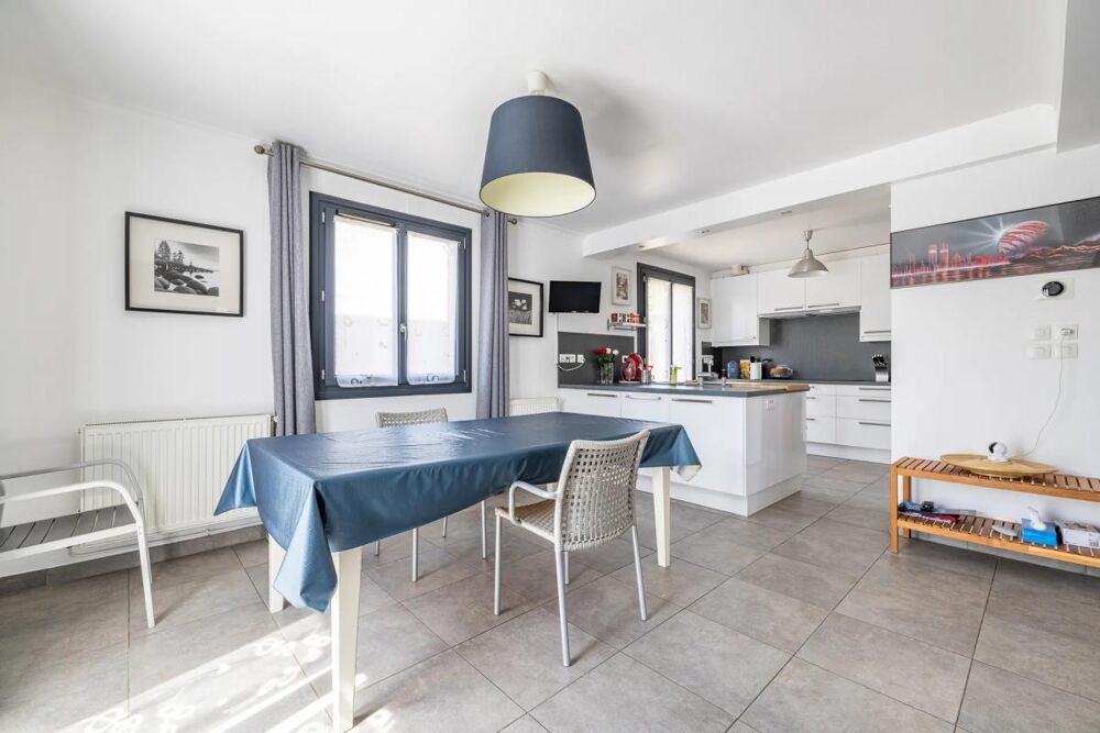 Maison de 5 pièces de 123 m² située à Lisses