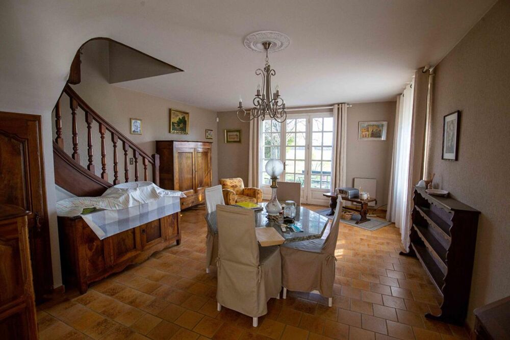 Vente Maison Maison Montfavet 9 pièce(s) 280 m2 Montfavet