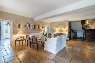  Maison à vendre 14 pièces 650 m²