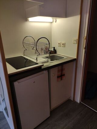  Appartement à louer 1 pièce 21 m²