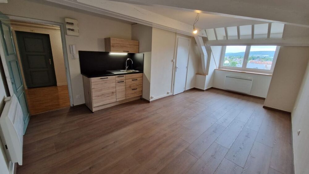 Location Appartement Studio de 25m2 à louer sur Givet Givet