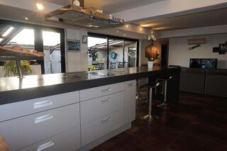  Loft à vendre 6 pièces 269 m²