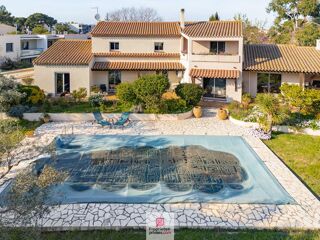  Maison à vendre 6 pièces 270 m²