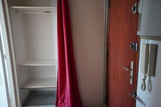  Appartement à louer 1 pièce 29 m²