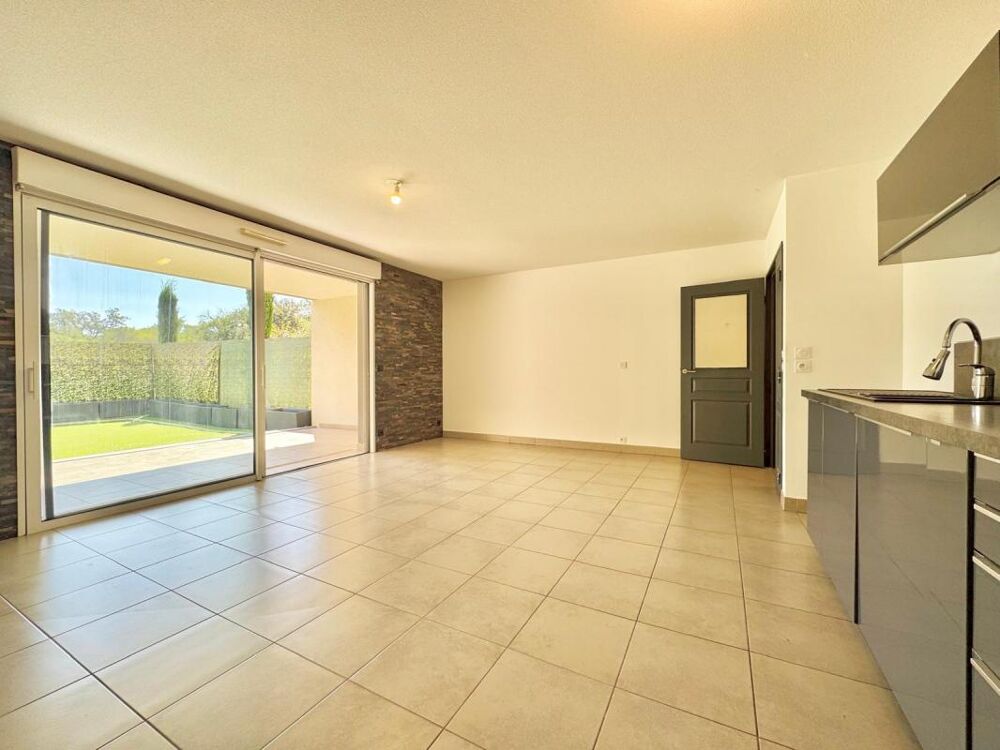 Appartement 3 pièces 68m2 avec garage et place de parking