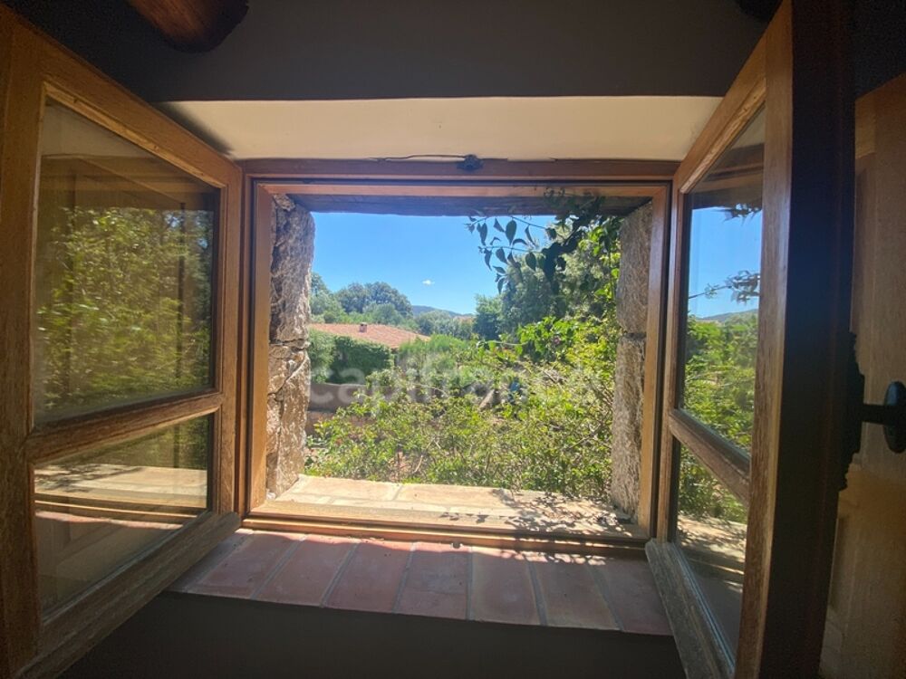 Vente Maison CORSE (20)- Commune de SOTTA, 10 minutes aéroport FIGARI et 15 min de PORTO VECCHIO belle maison T4 avec piscine Sotta