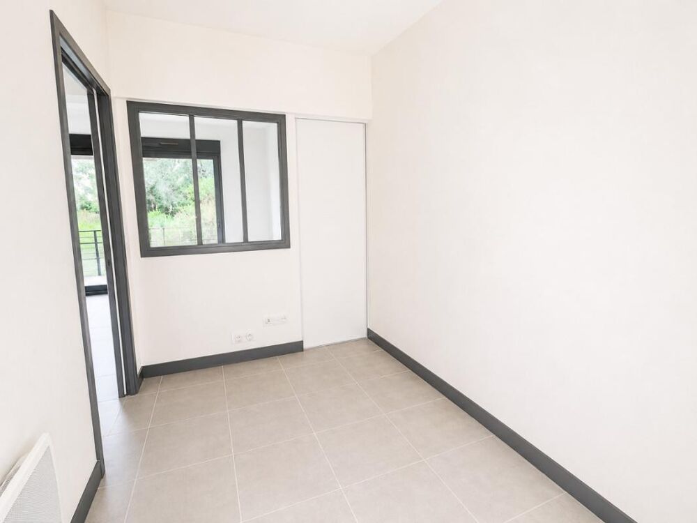 Location Appartement T1 avec balcon à CANNES Cannes