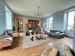  Propriété/château à vendre 15 + pièces 468 m²