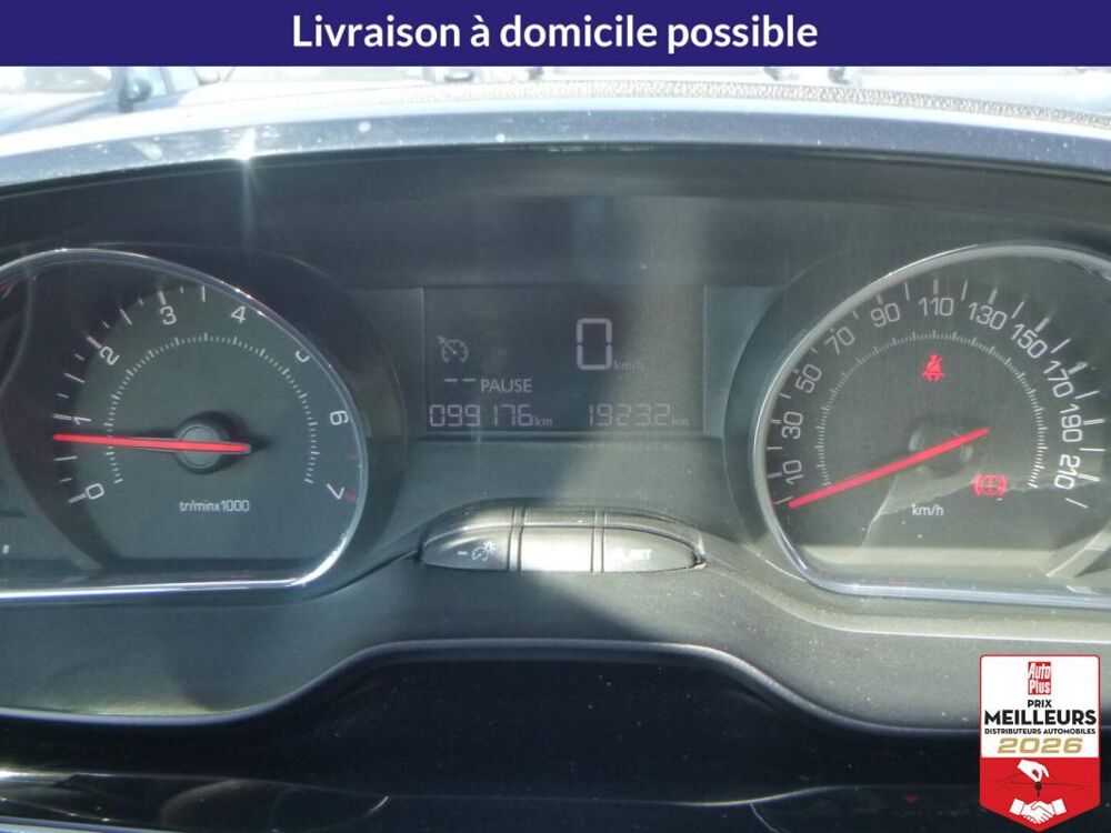 208 PureTech 82 Active 2013 occasion 10150 Lavau