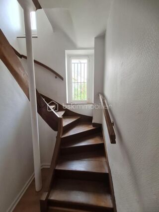  Maison � vendre 8 pi�ces 180 m�