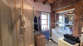  Immeuble à vendre 7 pièces 166 m²