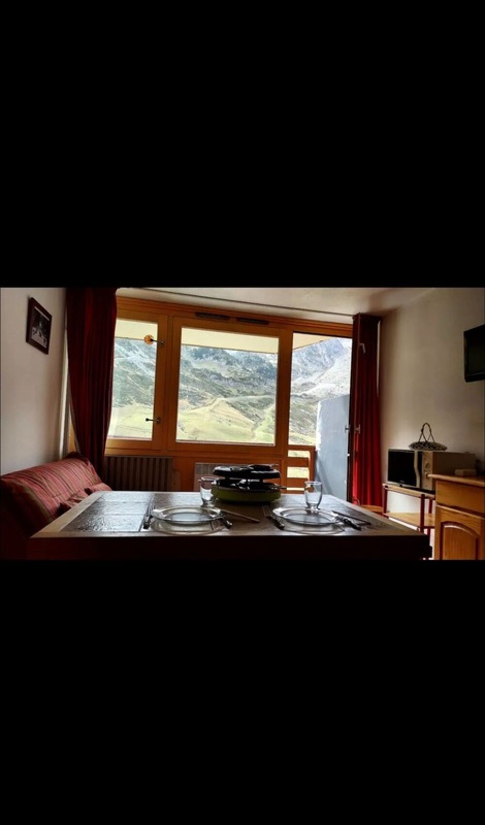 Vente Appartement Dans les Hautes Pyrénées studio au pied des pistes de ski sur 23 m² avec balcon, cellier, et casier à ski La mongie