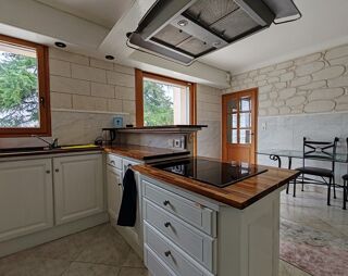  Propriété/château à vendre 10 pièces 230 m²