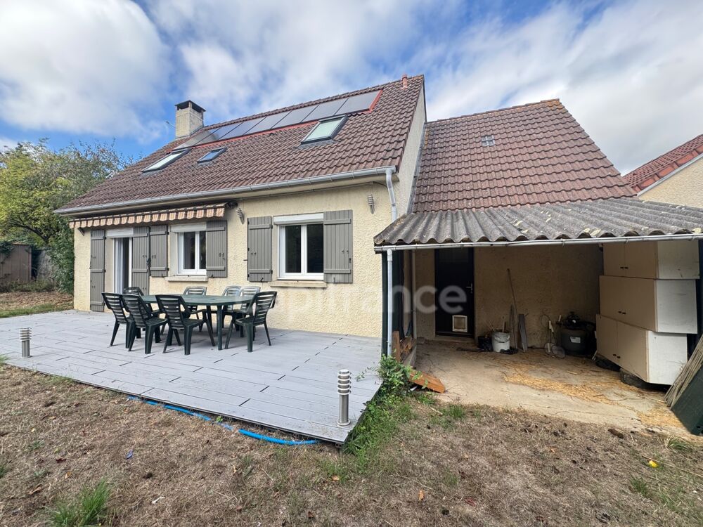 Belle maison familiale de 7 pièces à vendre - 110 m² avec jardin et garage - BUCHELAY (78) 7 minutes de Mantes-la-Jolie