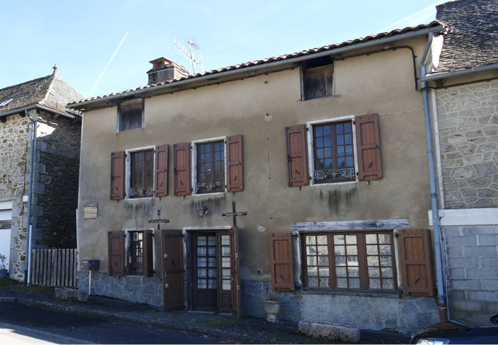 Maison 5 pièces 85 m² · à Puycapel · 85 m² · 65 000 €