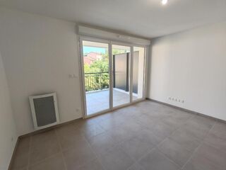  Appartement à louer 2 pièces 44 m²