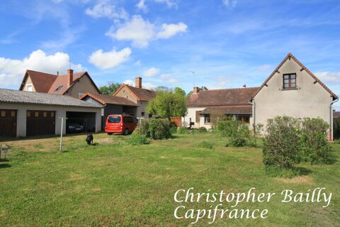  Spacieuse maison de bourg de 196 m², 5 chambres, sur un joli terrain de 5200 m² Maison - 8 pièce(s) - 197 m²