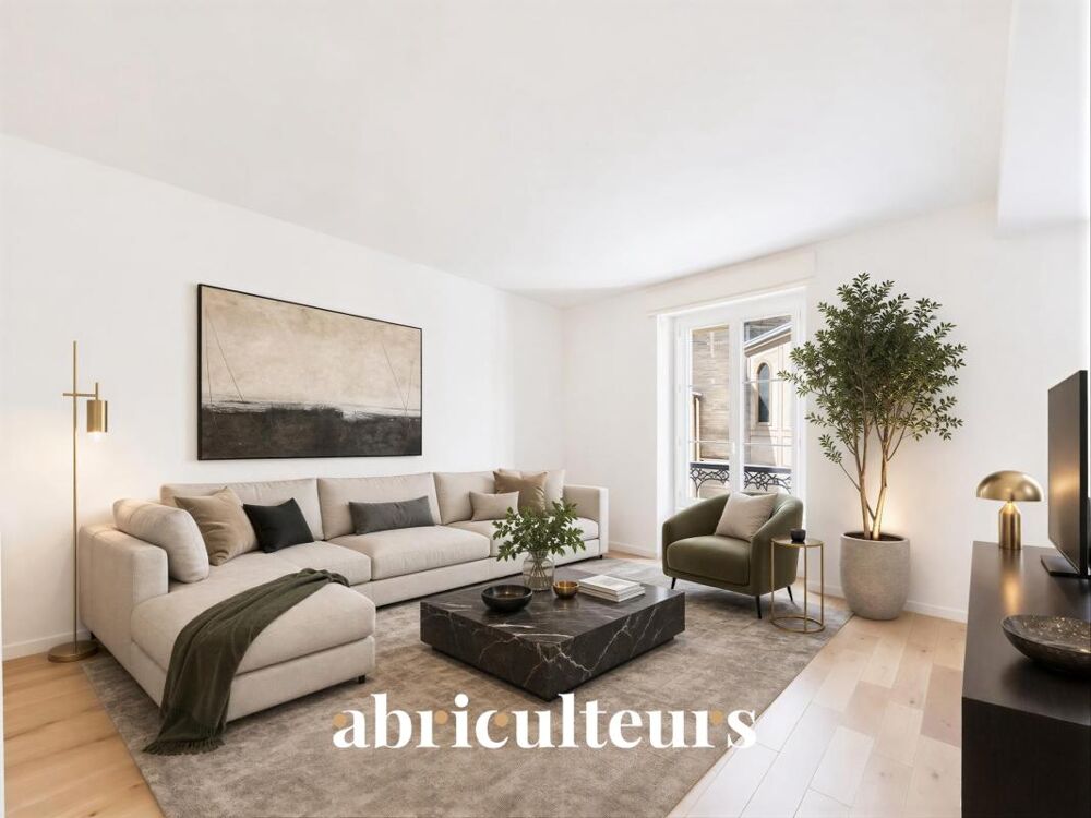 Vente Appartement Appartement traversant et ensoleillé en vente à  Paris 18? Rue Hermel (75018) Paris 18