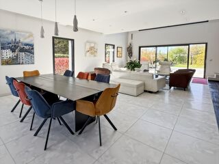  Maison à vendre 7 pièces 338 m²
