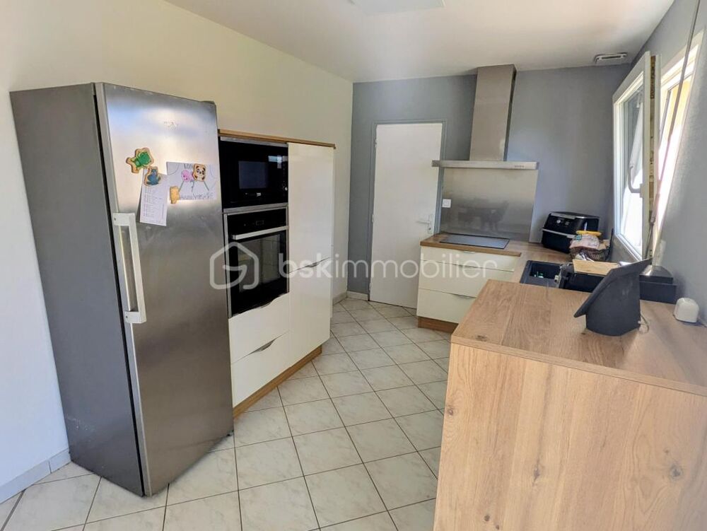 Vente Maison À DÉCOUVRIR ! Maison lumineuse de 107 m² avec 4 chambres et grand jardin Saint germain du pinel