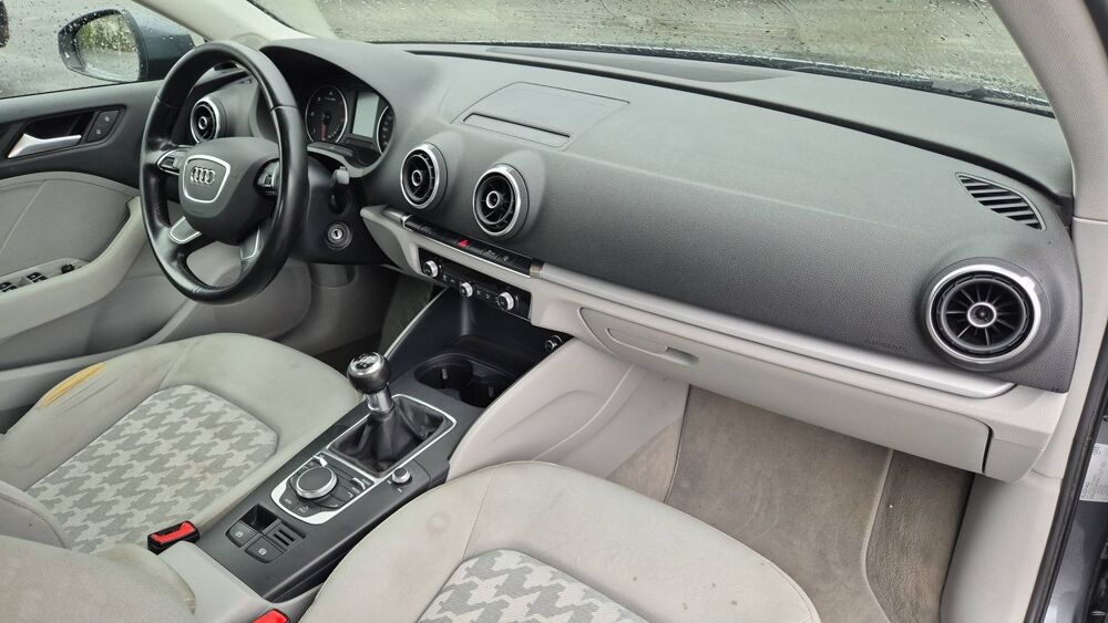A3 III 1.6 TDI 110 Attraction 2015 occasion 80000 Amiens