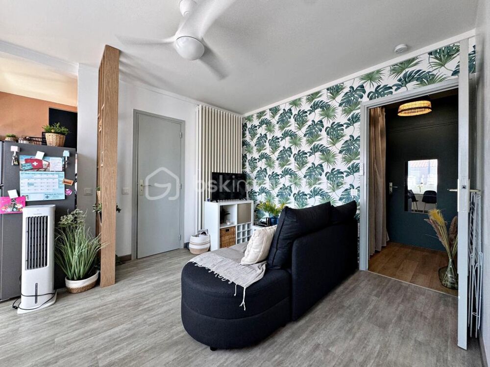 Vente Appartement DPT VAR - HYERES LES PALMIERS CENTRE - T1 BIS DE 28 M² - 4 EME ETAGE AVEC ASCENSEUR Hyeres