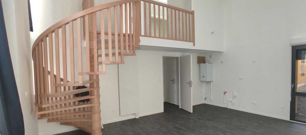 T4 en duplex avec box et jardin à TROYES