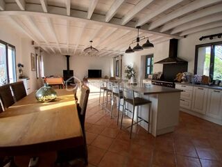  Maison � vendre 8 pi�ces 204 m�