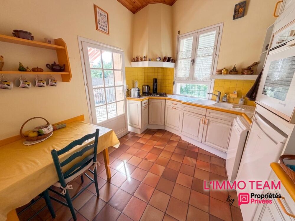 Vente Maison Albas - Maison 2/3 chambres avec terrasse, garages et jardins Albas