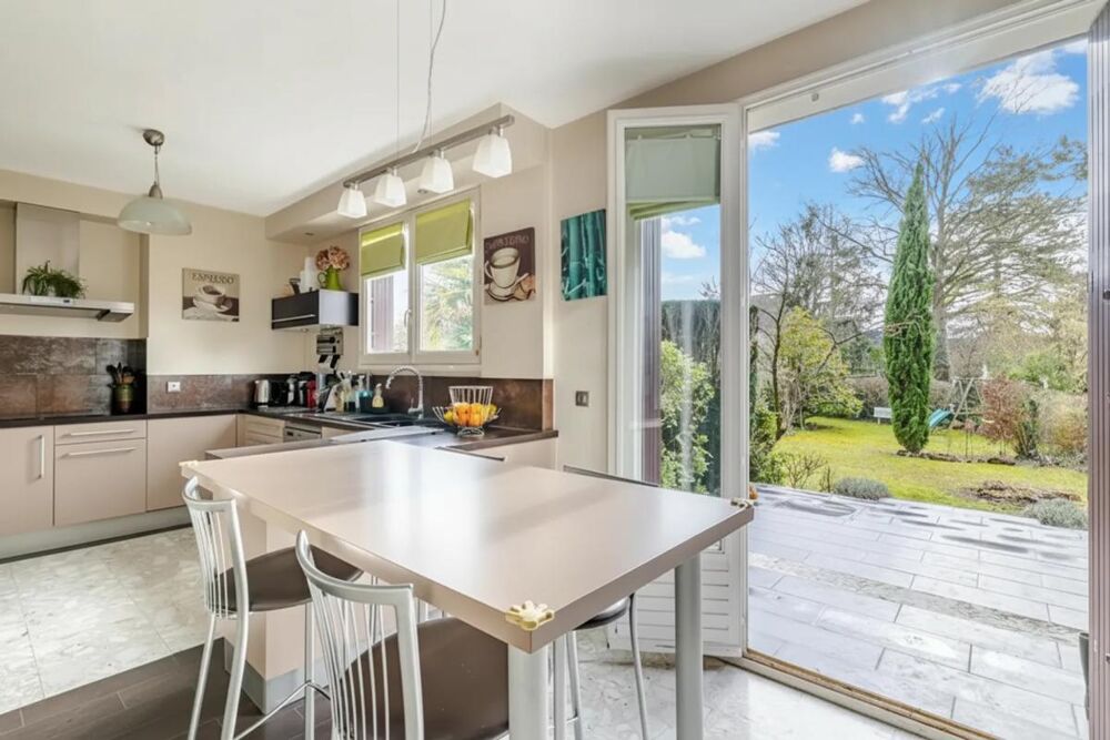 Vente Maison Élégante maison 9 pièces quartier des Richardets Noisy le grand