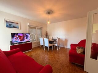  Appartement à louer 4 pièces 70 m²