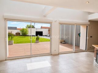  Maison à vendre 5 pièces 220 m²