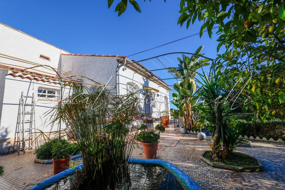 � vendre  Maison Antibes (06600)