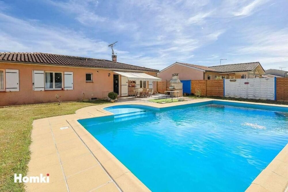 Vente Maison Maison de plain-pied – 4 chambres, piscine et grand garage – Montauban Montauban