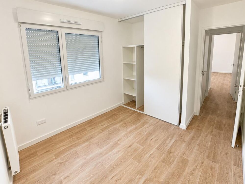 Location Appartement T3 avec balcon et parking à LAVAL Laval
