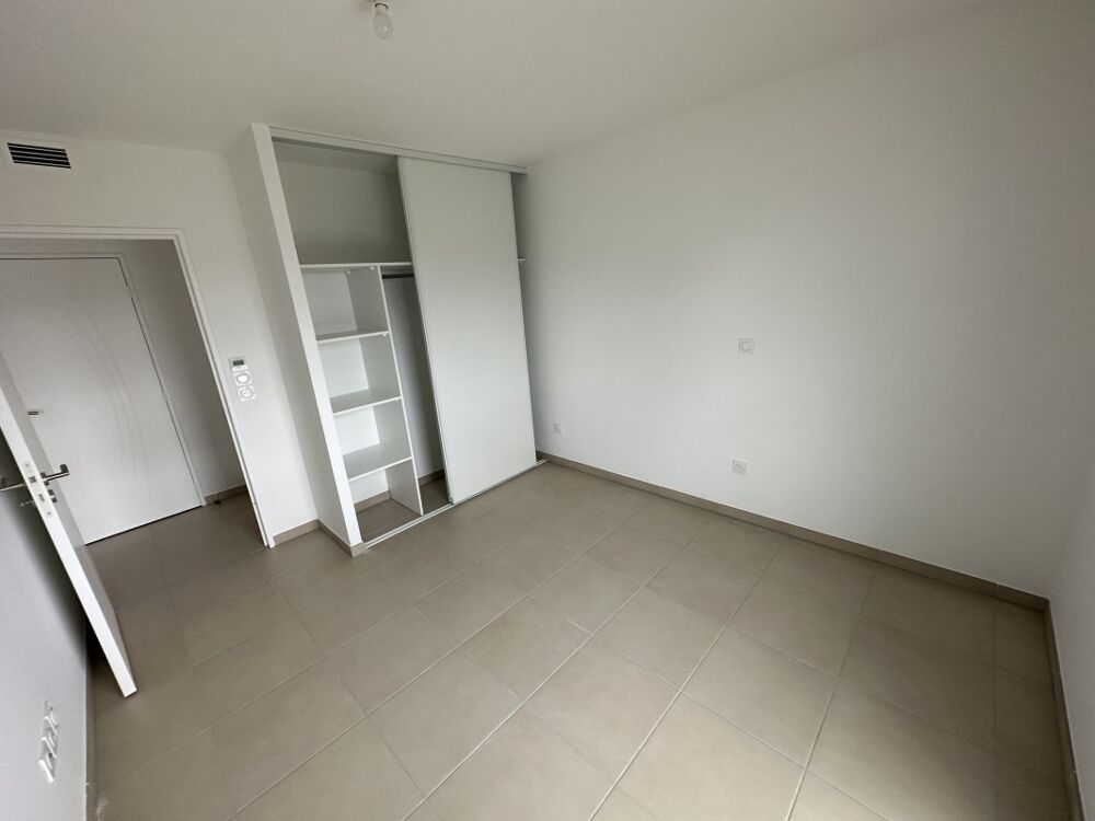 Location Appartement T3 avec balcon et parking à MONTEUX Monteux