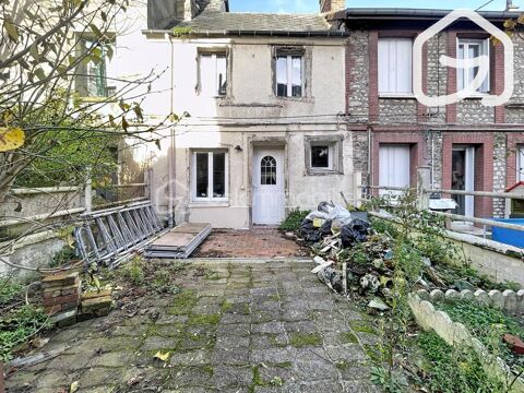   Maison de ville 66m2  2 chambres avec jardin � finir de r�nov�e Maison - 4 pi�ce(s) - 66 m�