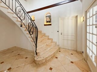  Propriété/château à vendre 10 pièces 320 m²