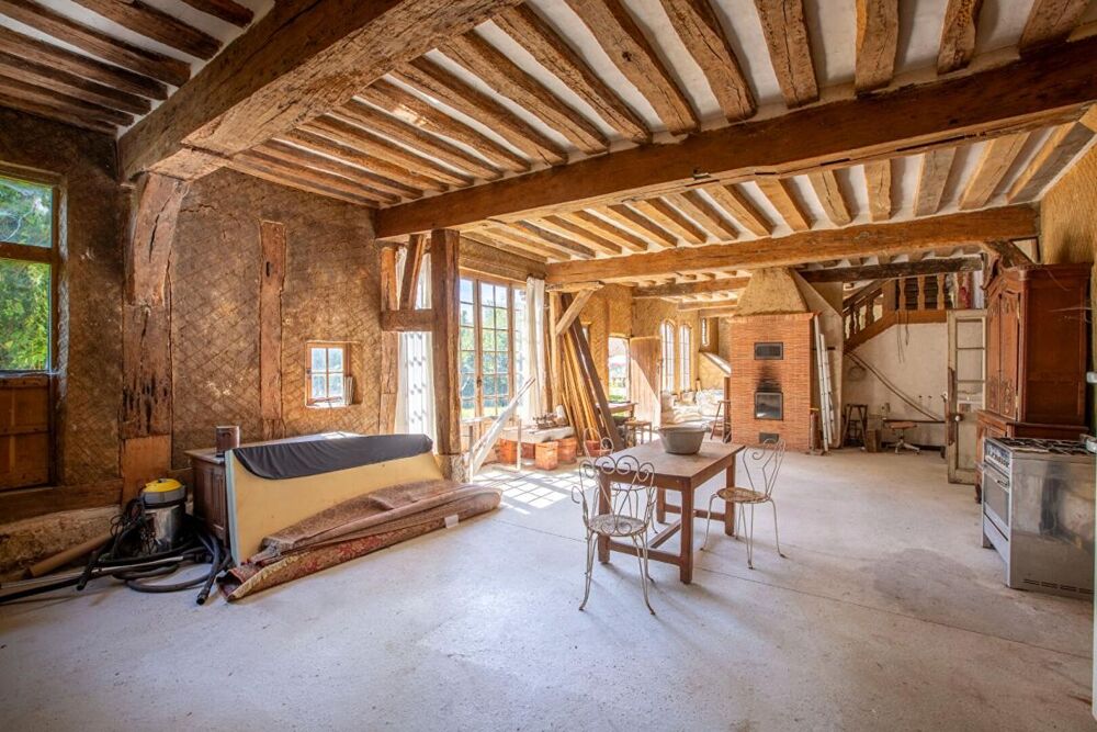 Vente Maison Maison 290 m2 Grand Caractère 17eme siècle,10 pièces , 6 Chambres, rénovation à terminer 27700 Harquency