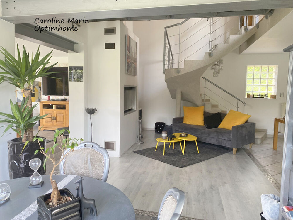 Vironvay  Maison contemporaine lumineuse de 200 m² sur 1 400 m² de terrain
