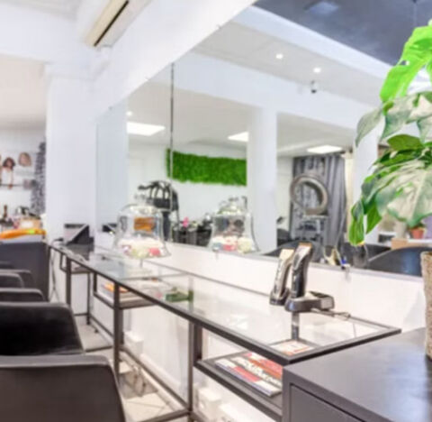 Beaut&eacute;/Esth&eacute;tique/Coiffure 49000 69009 Lyon