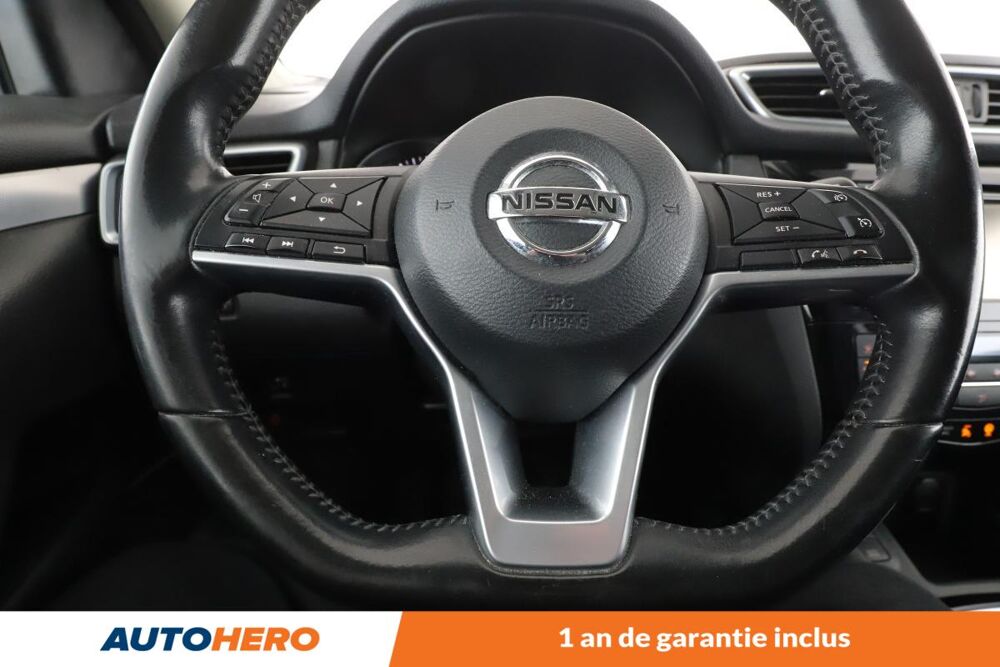 Qashqai 1.2 DIG-T N-Connecta 115 ch 2018 occasion 92130 Issy-les-Moulineaux